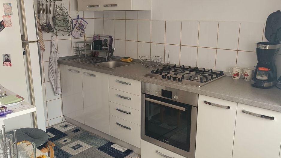 Casa singur in curte zona Astra - Poză 24