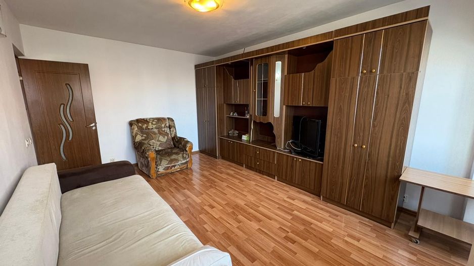 AP. 2 CAMERE EROII REVOLUTIEI, BUCATARIE INCHISA, MODERN, METROU 2 MIN - Poză 2