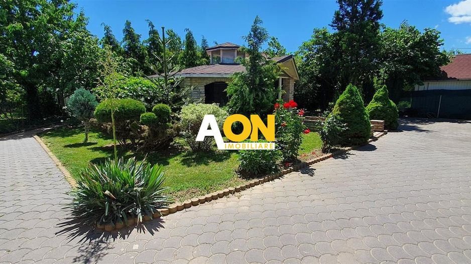Casa tip insiruit, 5 camere, 2 bai, mobilata si utilata - Poză 1