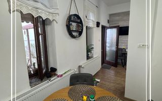 Vila renovat de vanzare D+P curte proprie 774 mp, semicentral Arad - Poză 21