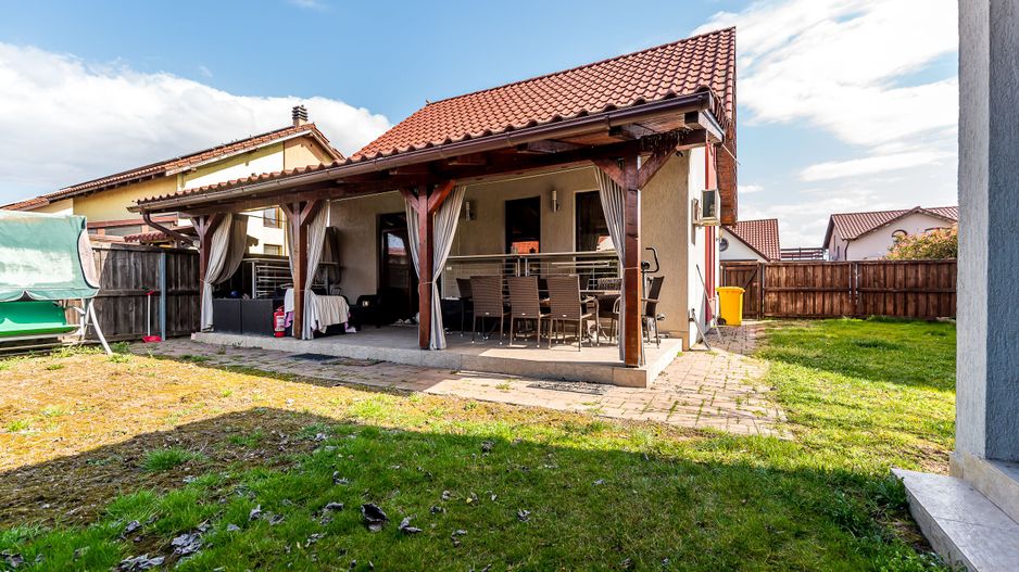 Casă în Westfield | 140 mp utili | P+M | 3 camere | curte + anexe - Poză 16