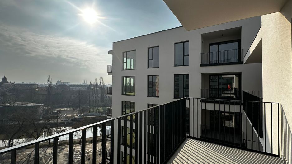 New apartment 2 bedrooms  with underground parking - Poză 2