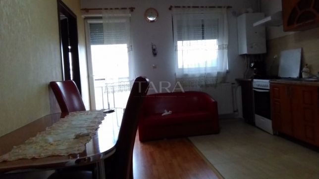 Apartament cu 2 camere de vânzare - Poză 2