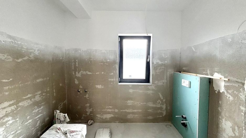 Casa individuala cu 4 camere - Zona Centrala - Utvin - Poză 10