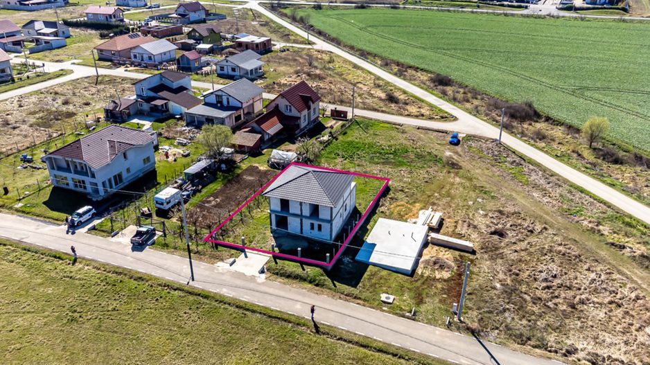 Casa Ta  – Într-un cartier nou, lângă natură în Frumușeni, Arad - Poză 2