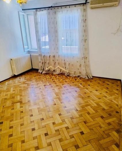 Casa/ Vila 4 camere in Domenii*** - Poză 6