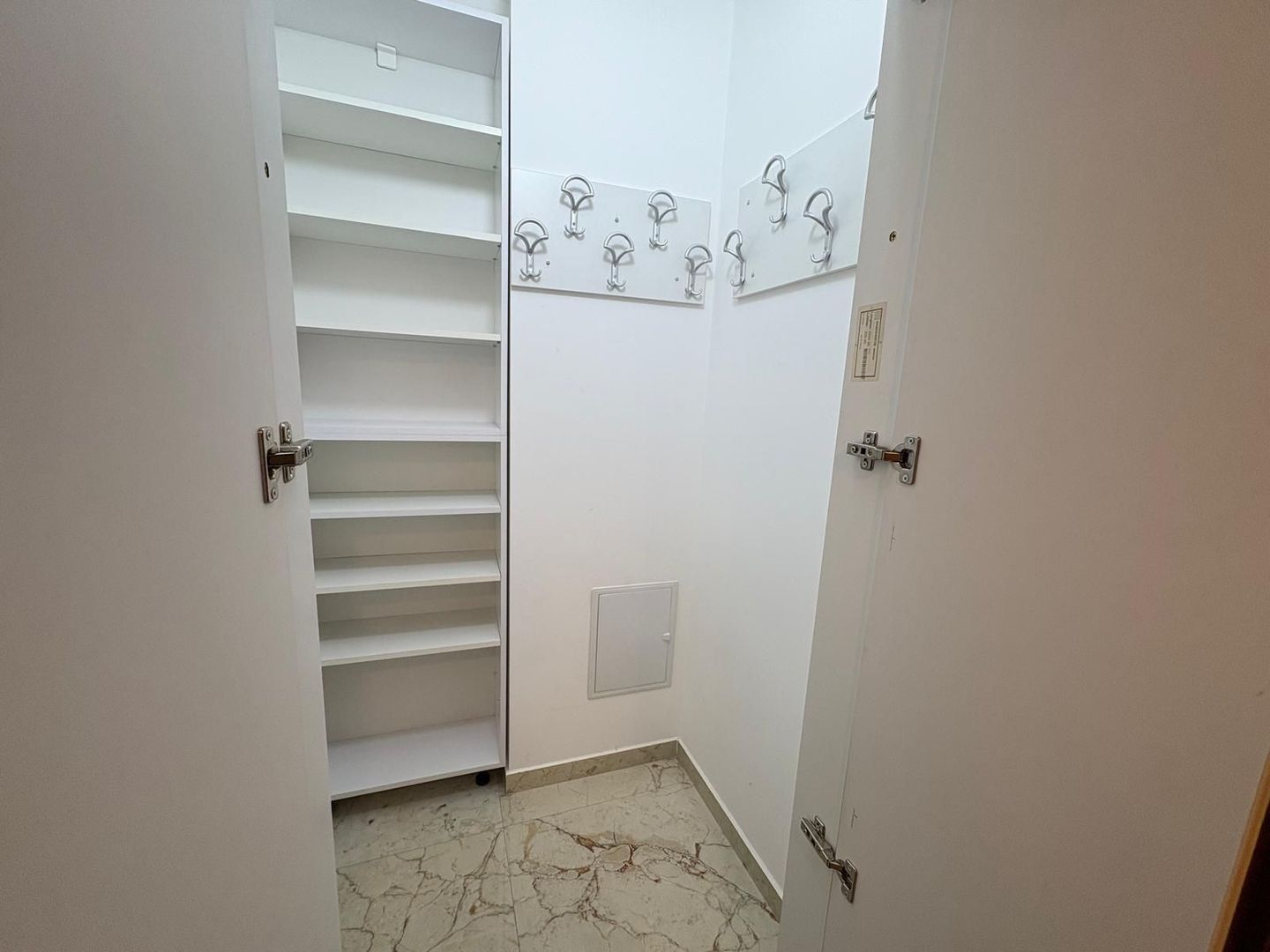 AP. 2 CAMERE P-TA SUDULUI, PRIMA INCHIRIERE,MASINA SPALAT VASE, METROU - Poză 8