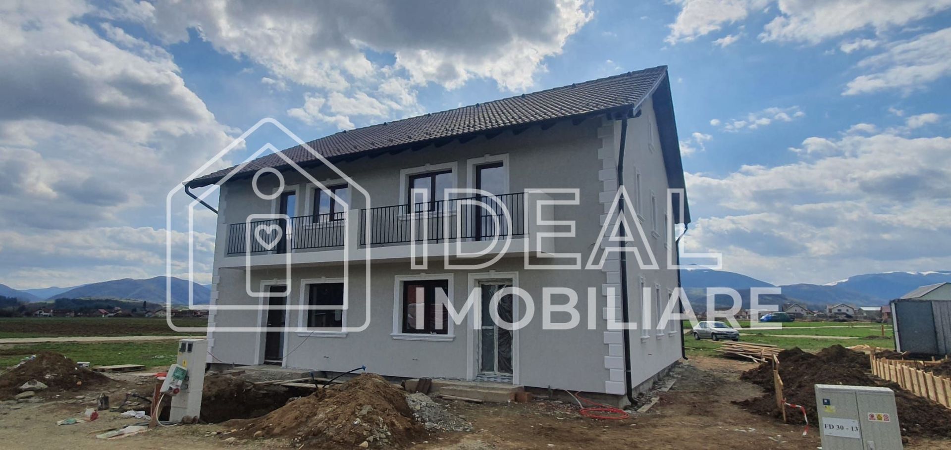 Casa Tip Duplex cu 4 camere, in Talmaciu - Poză 3