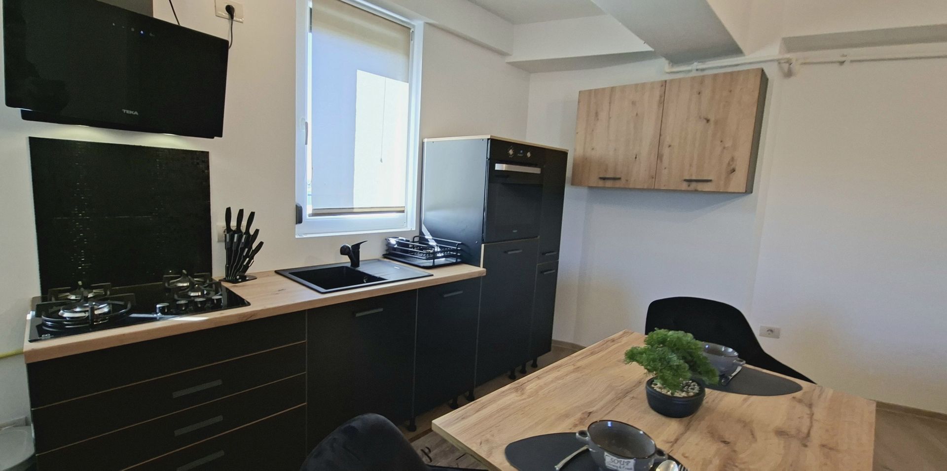 Apartament cu 2 camere si loc de parcare subteran - Poză 11