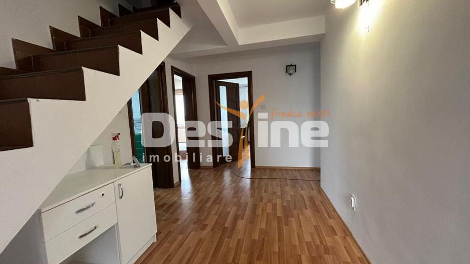 Vila pretabila Pensiune/Cresa/Azil  Fermelor 300mp 415.000€ - Poză 21