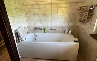 Casă elegantă, spațioasă, ideală pentru familie – Sanmihaiu Roman - Poză 21
