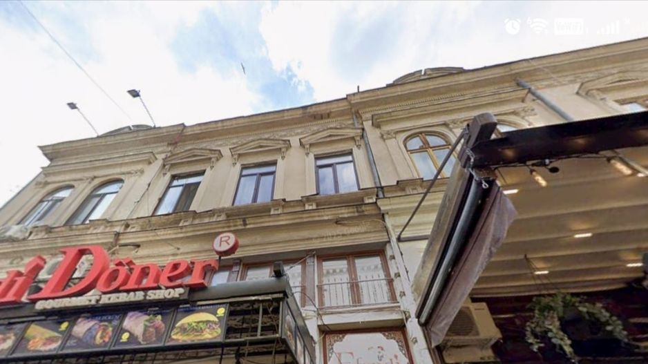 Garsonieră 40mp în Centrul Istoric – Str. Selari nr. 2, imobil fara risc seismic - Poză 1