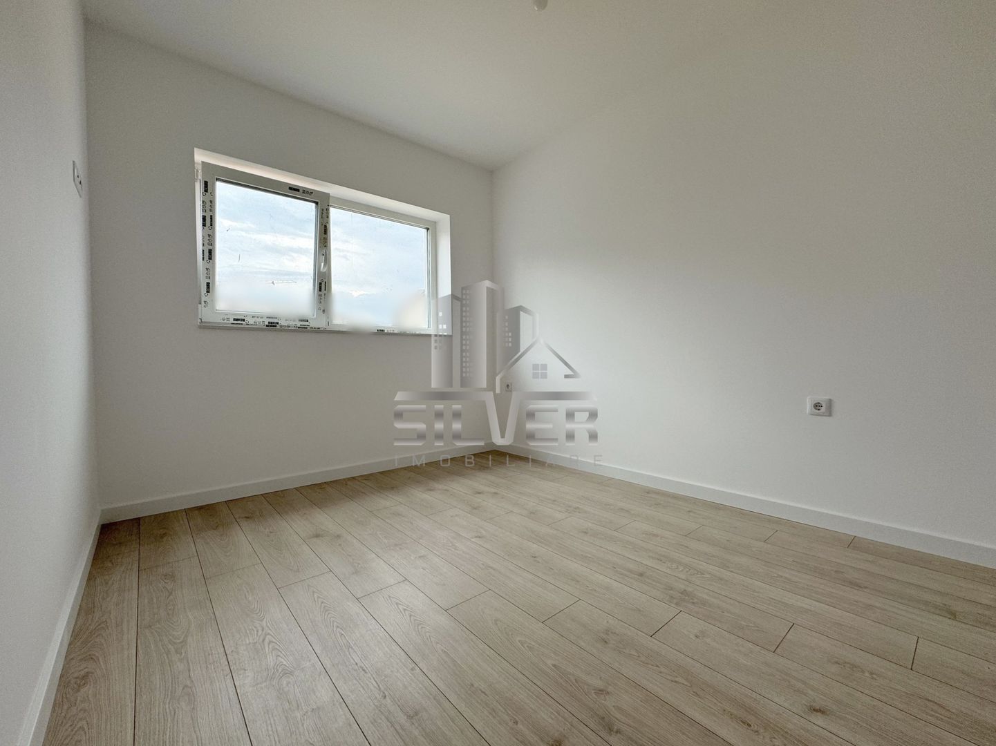 Apartament cu 3 camere/68mp/terasa 15mp/zona Eroilor. - Poză 7