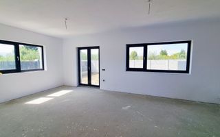 Casă individuală, 4 camere, teren 284 mp, Cristian - Poză 4