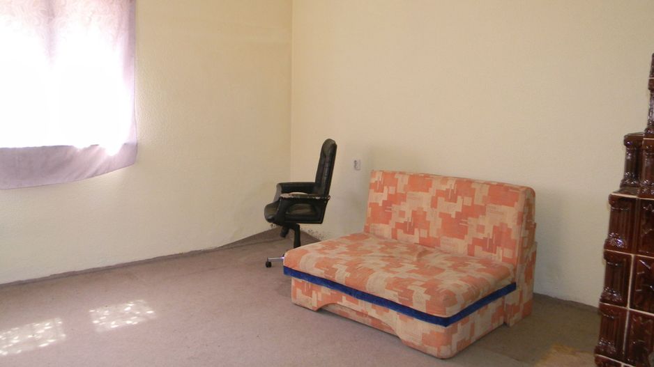 Proprietate cu 2 hale si casa la inchiriat,teren 1350mp - Poză 22
