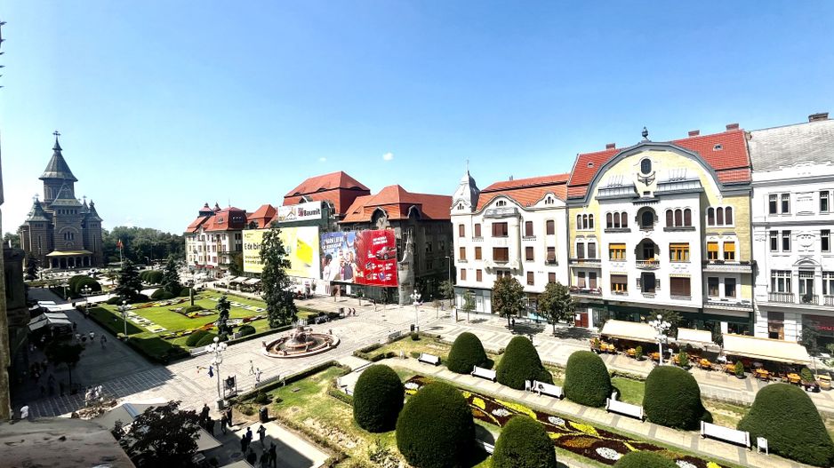 Apartament 2 camere, elegant, cu vedere si balcon, in Piața Victoriei - Poză 22
