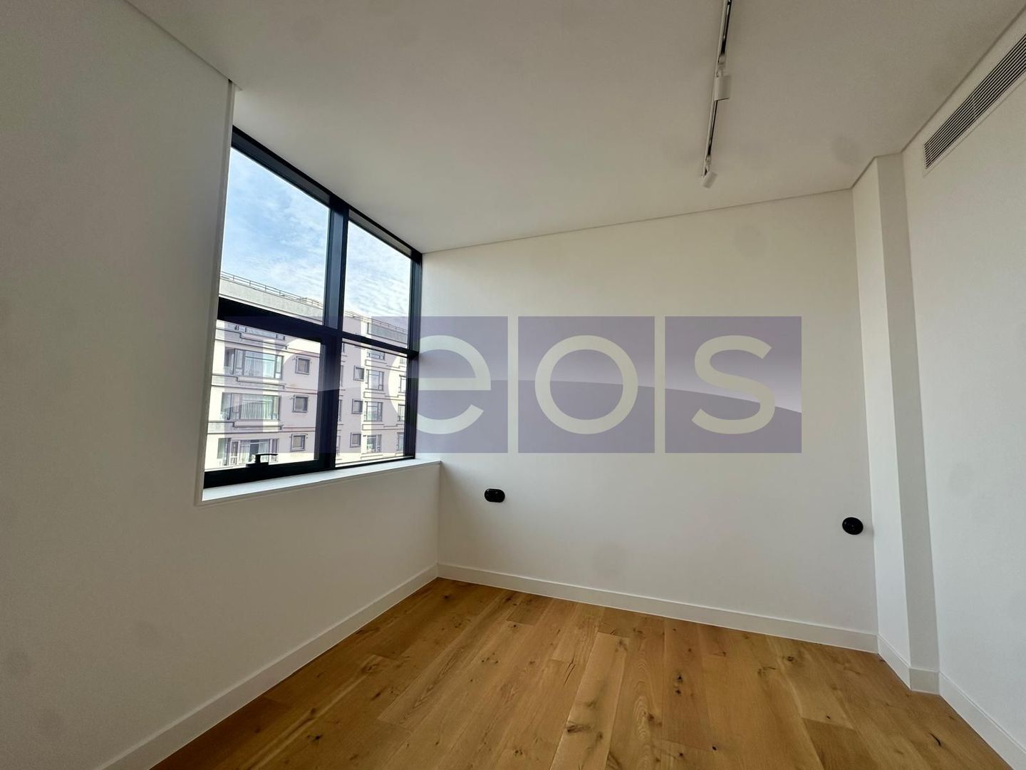 DE VANZARE PENTHOUSE 185MP | 4 CAMERE | DESIGN DEOSEBIT | FINISAJE LUX - Poză 9