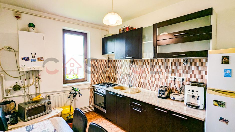 GHEORGHENI - Apartament cu 3 camere langa Transilvania College - Poză 5