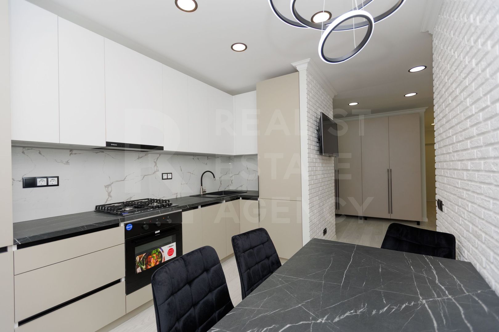 Vânzare, apartament, 2 dormitoare, str. Ion Buzdugan, Buiucani - Poză 16