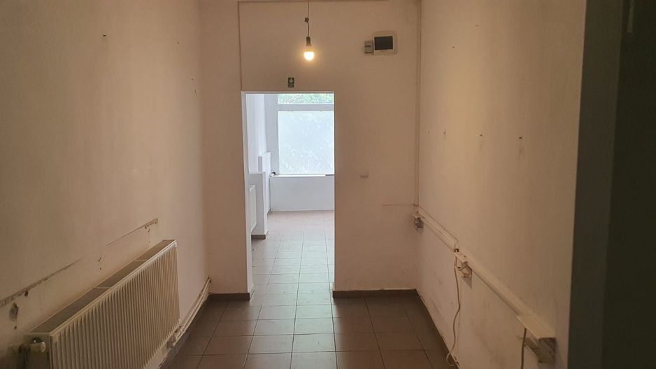 Spatiu comercial vis-a-vis Metrou Brancoveanu 650 euro - Poză 5