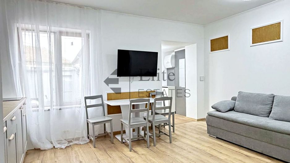 Casa cu 3 camere de vanzare in Cantemir - Poză 2