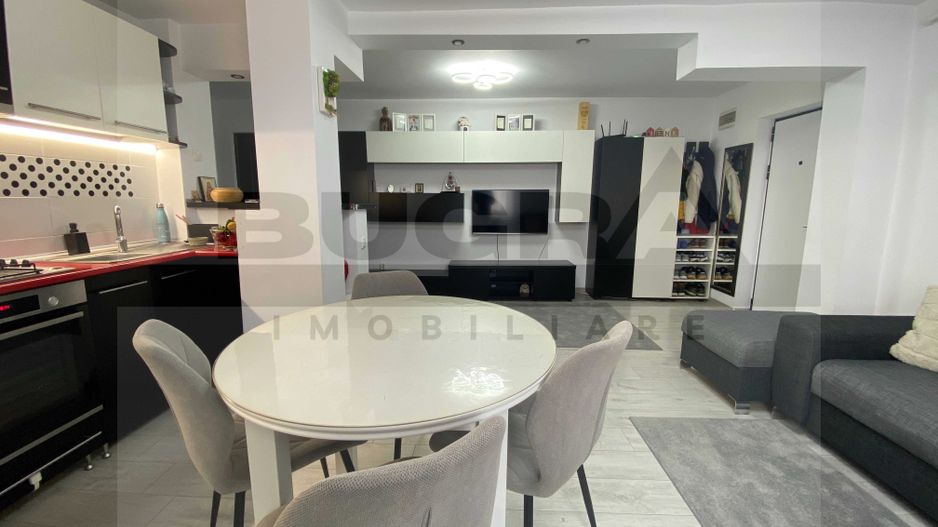 Apartament elegant de 3 camere,65m curte privată, zona Primariei Baciu - Poză 1