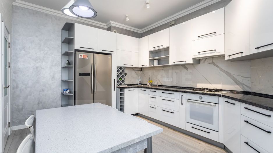 Vânzare, apartament, 2 camere + living, str. Pietrarilor, Telecentru - Poză 2