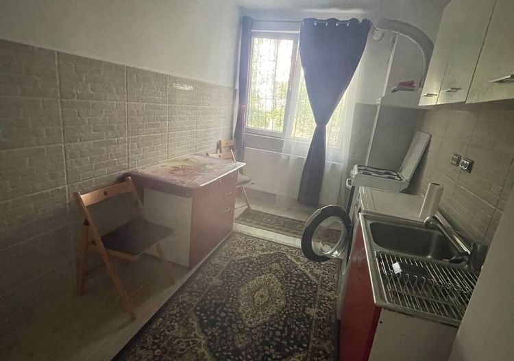 De inchiriat apartament 2 camere, parter, Micro 16 - Poză 3