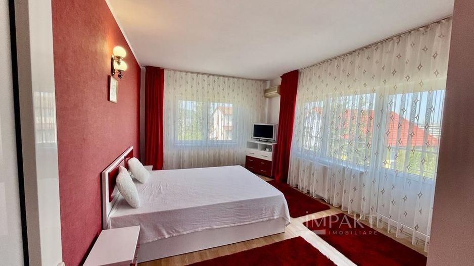 Casa deosebita cu 7 camere si piscina exterioara in cartierul Zorilor - Poză 7