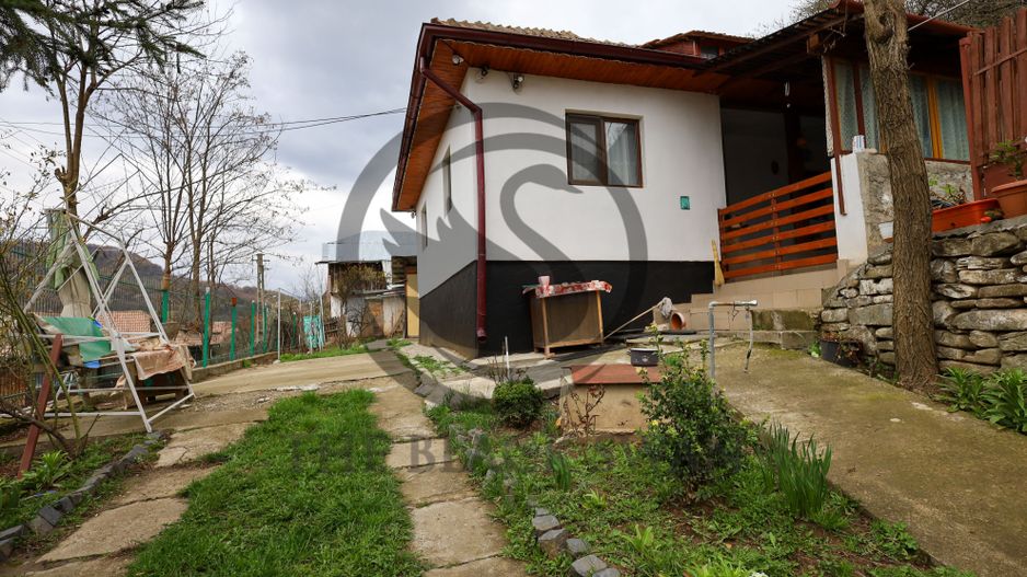 Casa 3 camere de vanzare | 2600mp teren| Cerasu, Prahova | Comision 0% - Poză 1