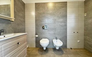 Corp de cladire 200 mp cu curte si terasa de inchiriat, Zorilor - Poză 7