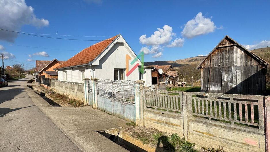 Casa individuala | Teren 868 mp | Constructie 73 mp - Poză 2