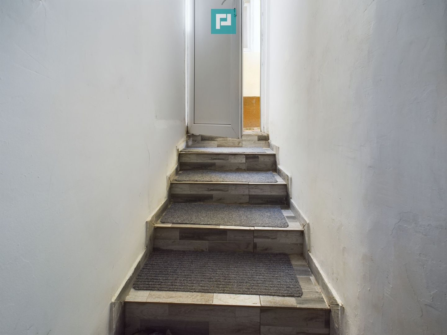 Apartament semicentral cu 2 camere - Poză 12