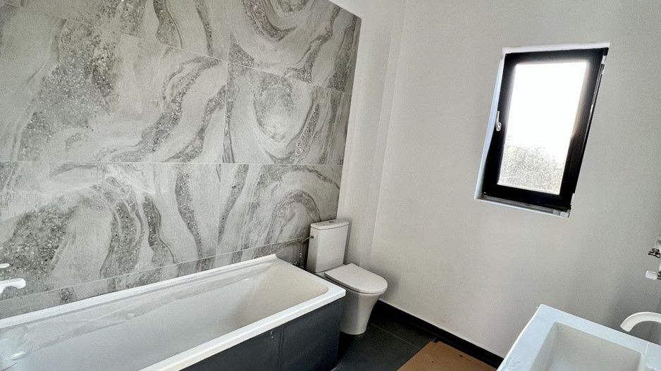 Vila duplex Otopeni | Banca Transilvaniei - Poză 10