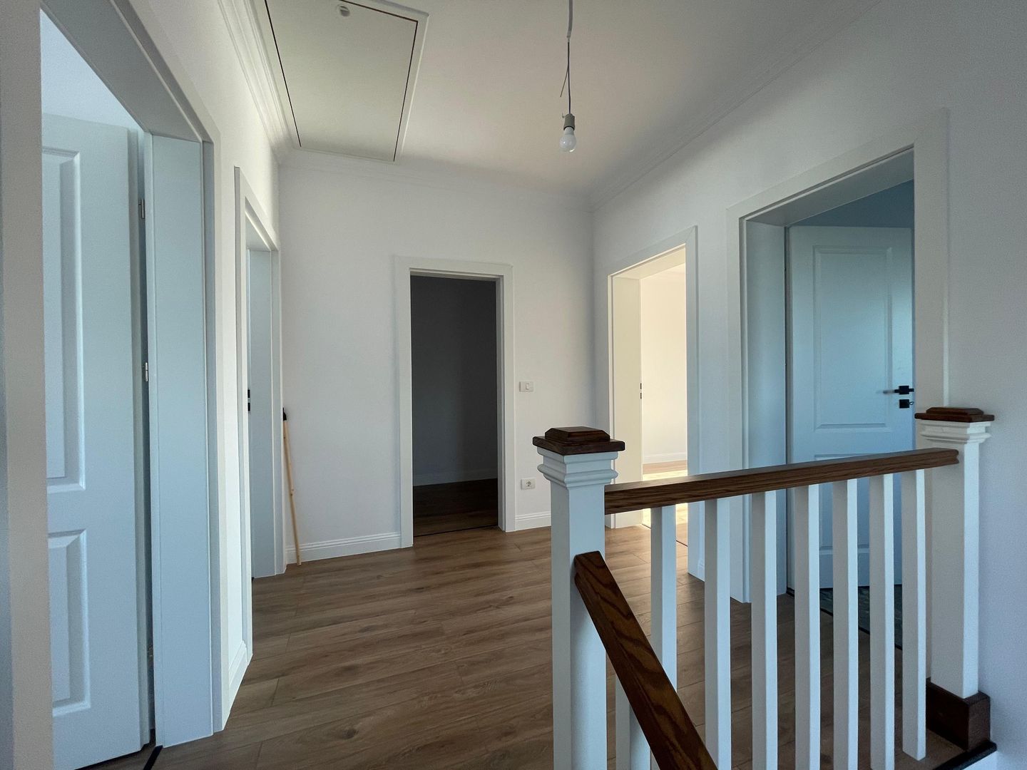 Duplex - 5 camere -toate utilitatile - Mosnita Noua - Urseni - Poză 9