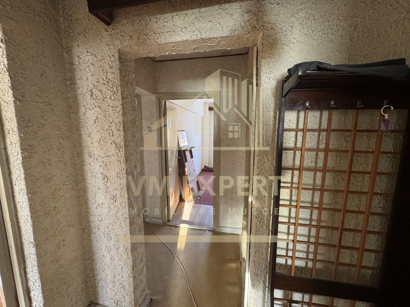 APARTAMENT 3 CAMERE ETAJ 4 VISOI CAMPULUNG - Poză 6