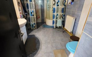 Casă 4 camere, 685 mp teren, renovată 2011 – Mănești, Zalhanaua - Poză 32