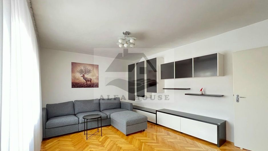 Apartament cu trei camere, Central Brasov - Dealul Melcilor , etaj 1 - Poză 7