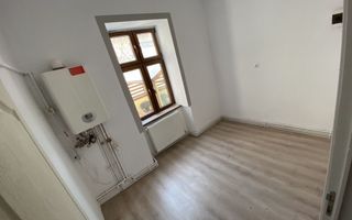 Spatiu comercial | Parter | 75 MPU | Vitrină stradală | Ultracentral - Poză 2