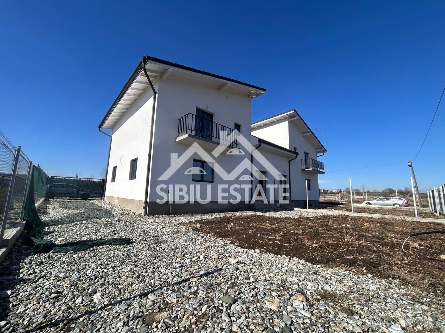 Casa duplex de vanzare 4 camere, 2 bai-s.u. 142 mp. PRET AVANTAJOS - Poză 54