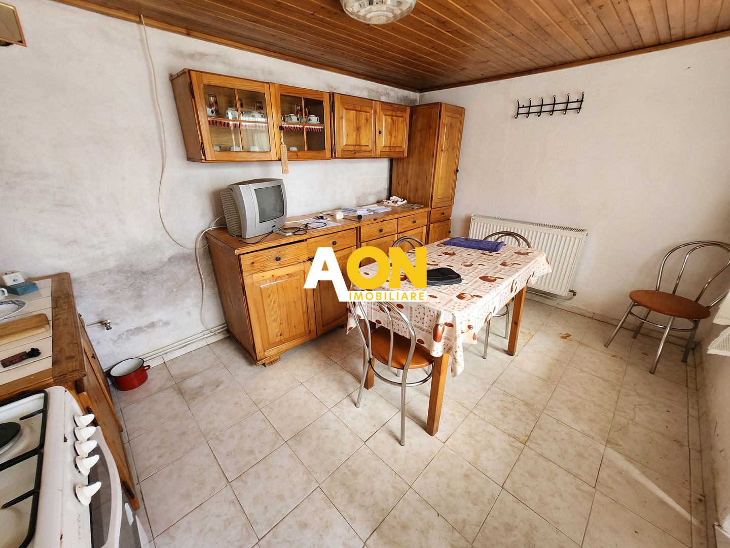 Casă cu 4 camere de vânzare în zona Barabant - Poză 11