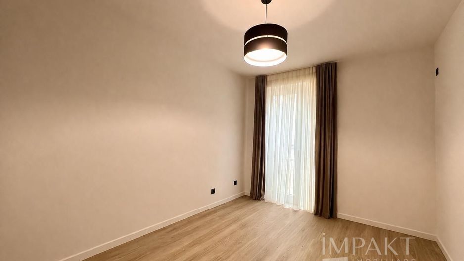 Apartament ultrafinisat cu terasa si view - Poză 5