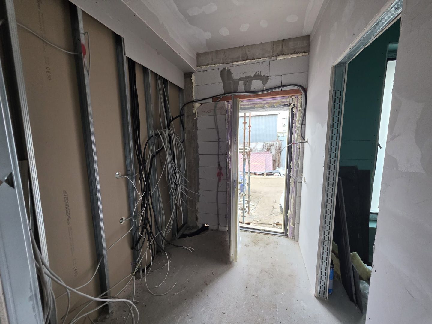 CASA INDIVIDUALA DRUMUL FERMEI, TOATE UTILTATILE, SMART, NOU, COMIS 0% - Poză 19