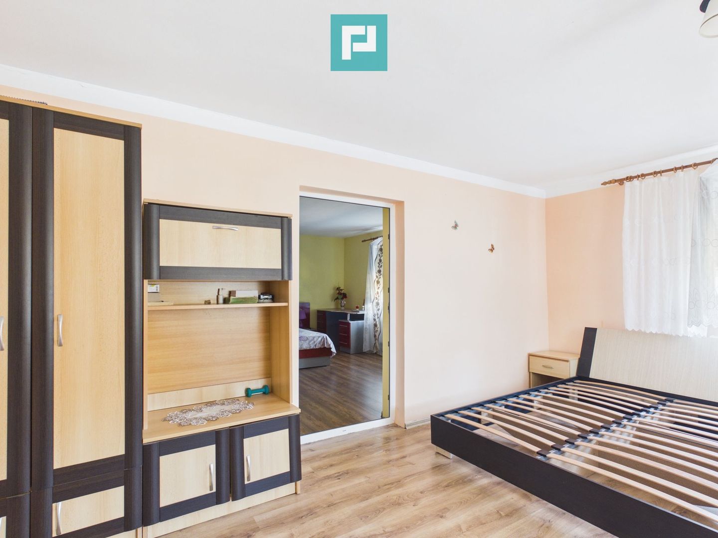 Casă individuală cu 4 camere și teren de 630 mp - Poză 8