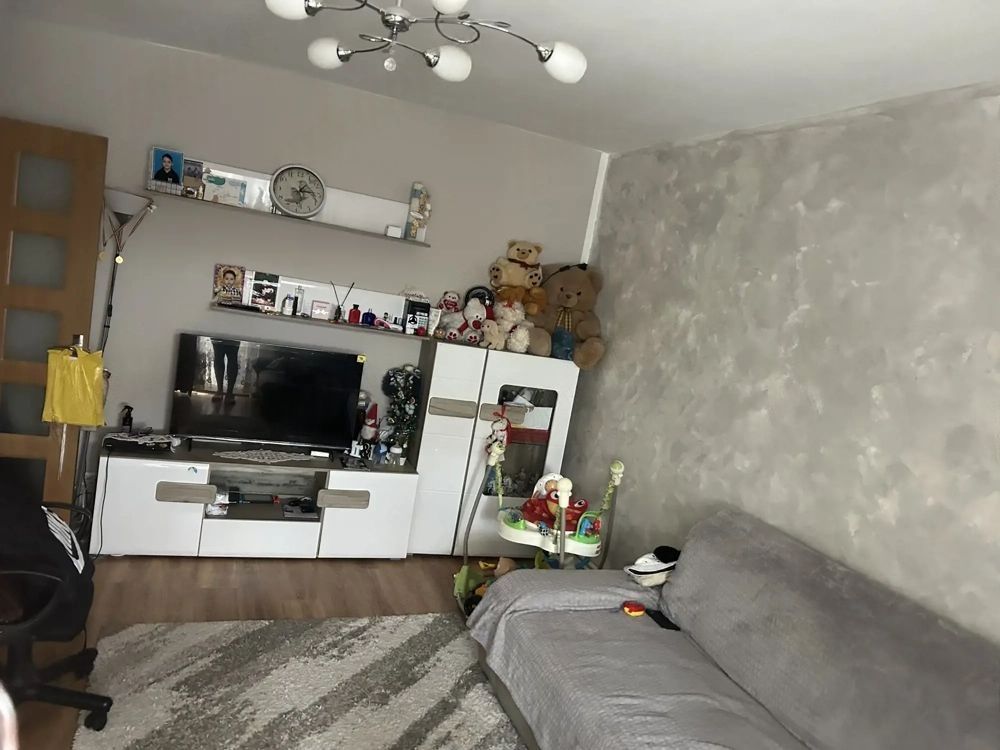 4 Camere Decomandat Craiovita Noua - Poză 3