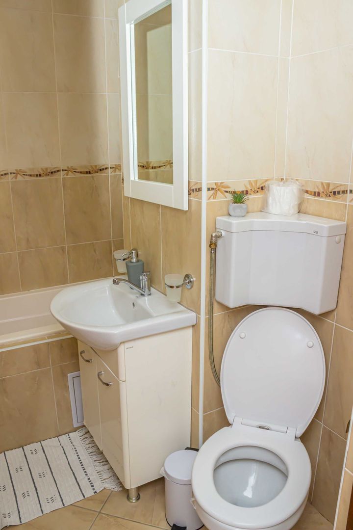 ageuropa.ro vinde apt. 2 cam. DECOMANDAT, RENOVAT si MOBILAT. - Poză 6