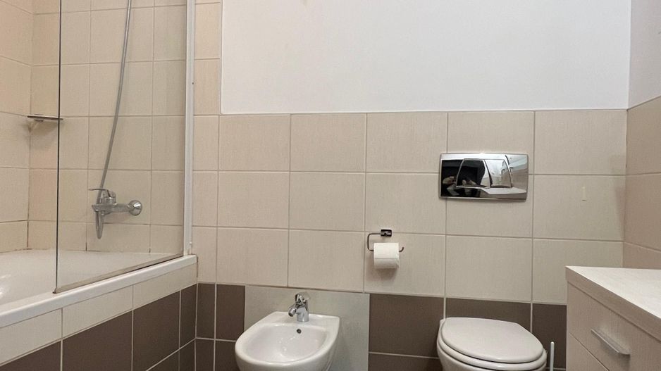 3 camere cu 84 mp de curte | 2 parcari subterane | boxa 8 mp amenajata - Poză 16