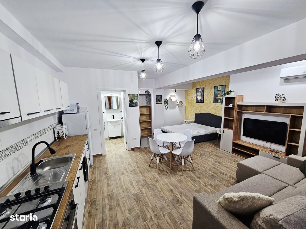 Ultracentral Unirii garsonieră 33mp - Poză 4