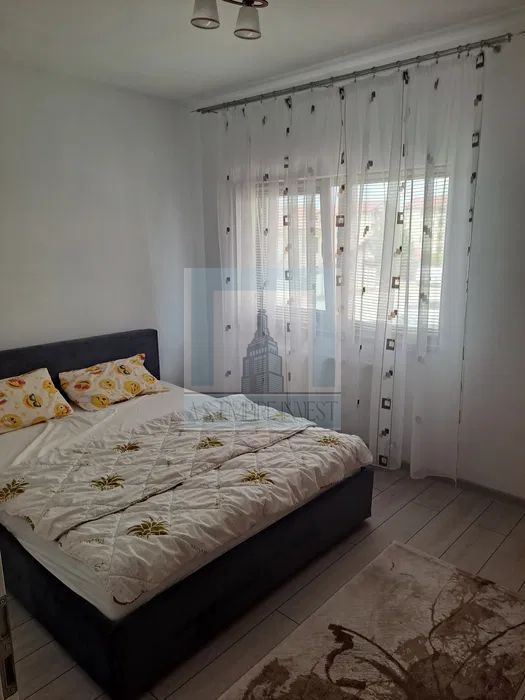 De vanzare apartament cu 2 camere/ Sanpetru - Poză 12