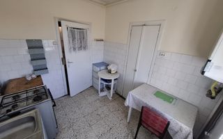 Complex -Balcescu, ap 2 camere decomandat, centrala gaz,clima - Poză 9